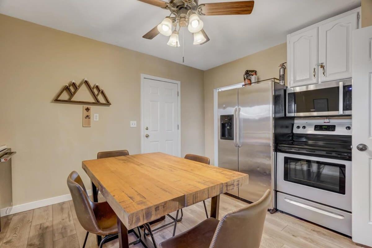 Villa * Colorado Draft House * Smart Tvs * Self Entry * Colorado Springs Esterno foto