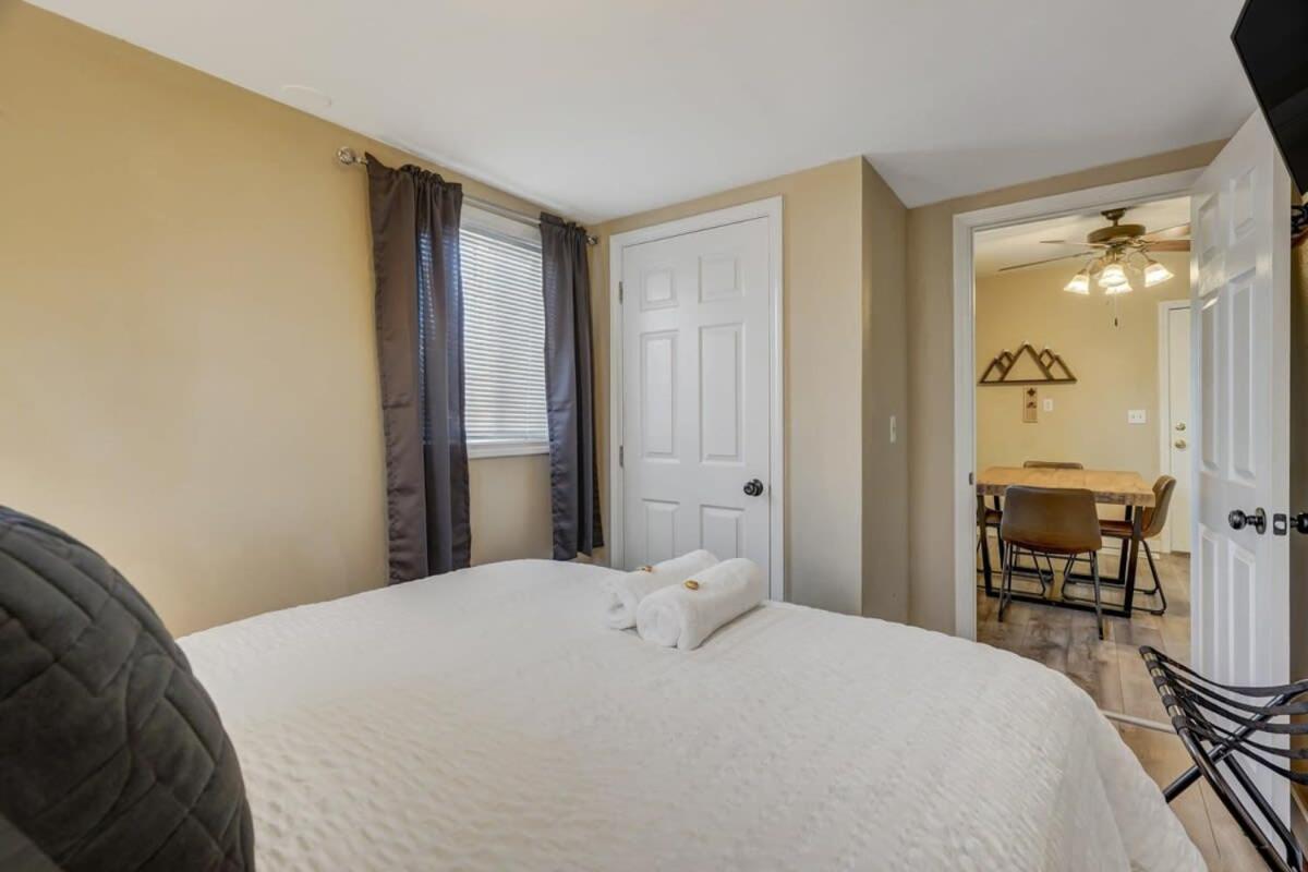 Villa * Colorado Draft House * Smart Tvs * Self Entry * Colorado Springs Esterno foto
