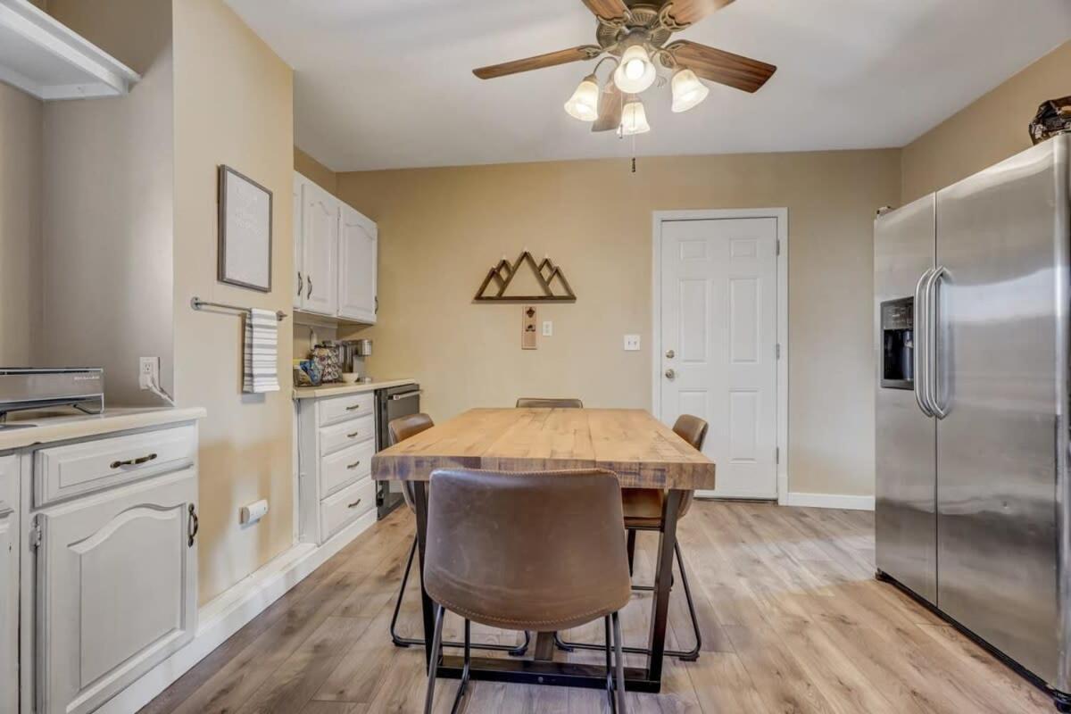 Villa * Colorado Draft House * Smart Tvs * Self Entry * Colorado Springs Esterno foto