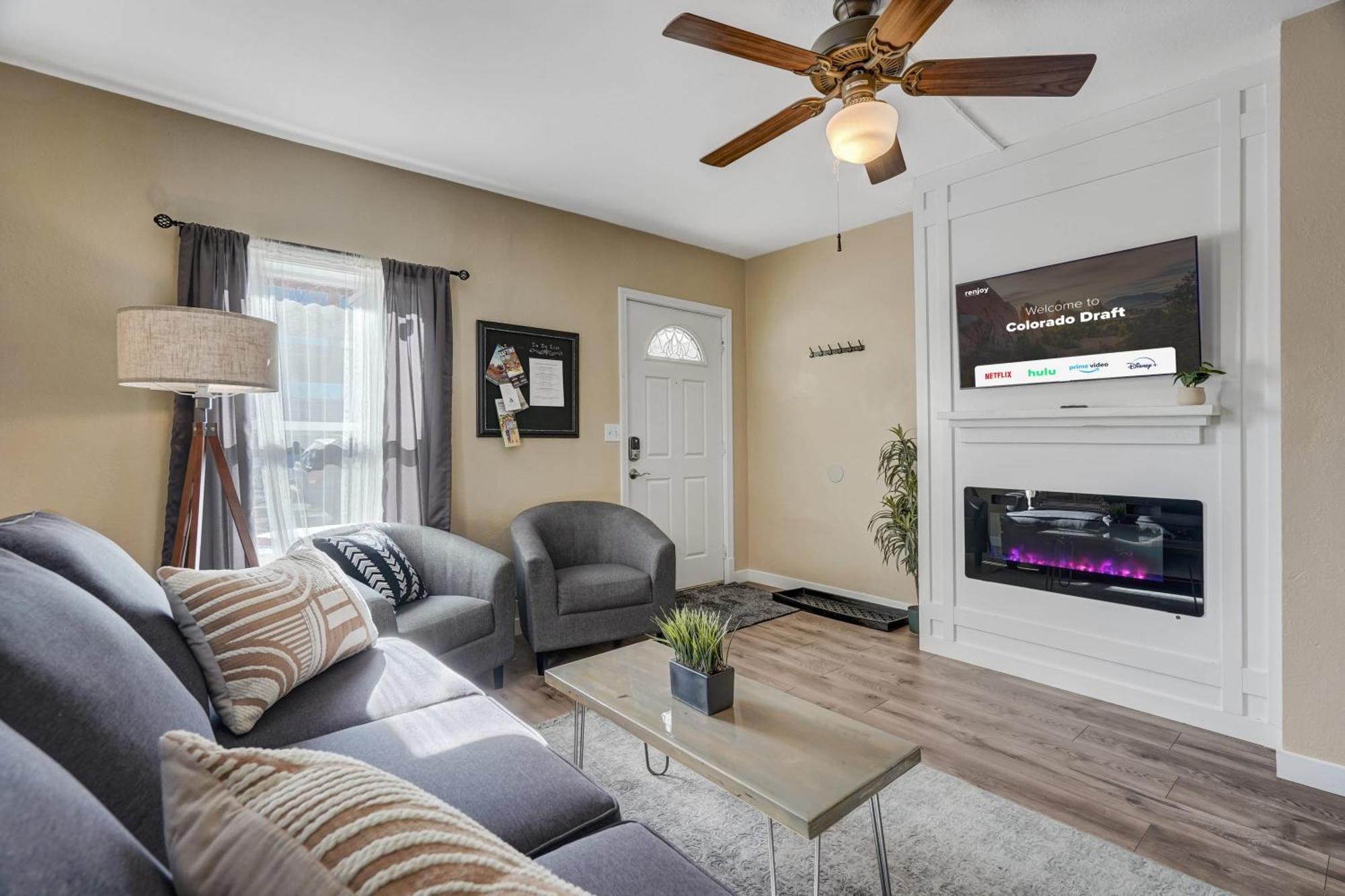 Villa * Colorado Draft House * Smart Tvs * Self Entry * Colorado Springs Esterno foto